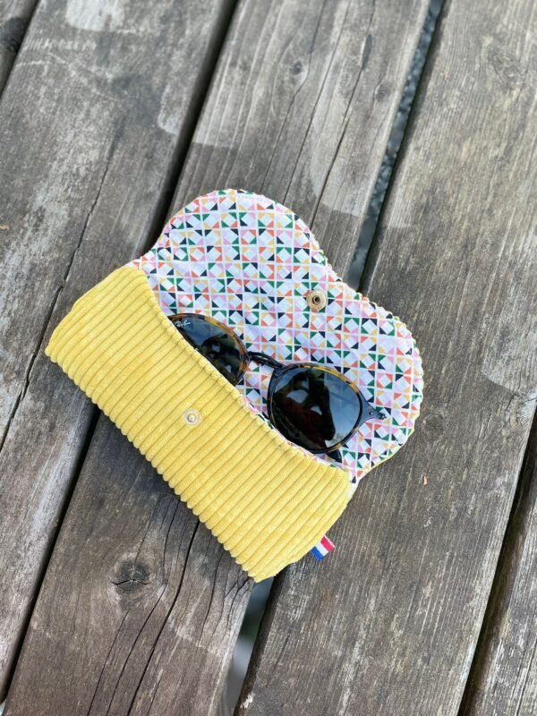 Étuis à lunettes velours côtelé